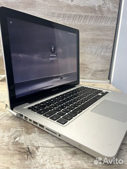 Apple MacBook Pro 13