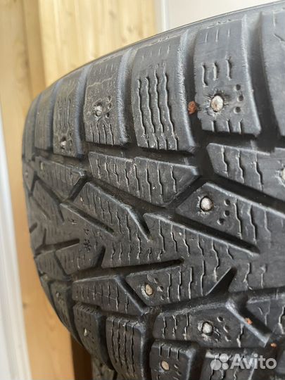 Nokian Tyres Hakkapeliitta 7 SUV 215/60 R17