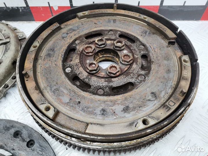 Маховик (демпфер сцепления) для Audi A4 B5