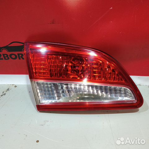 Фонарь внутренний левый Nissan Almera G15