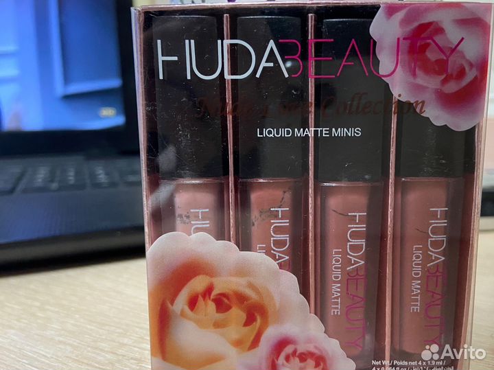 Huda beauty помада