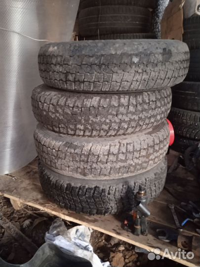 Продам колеса на ниву