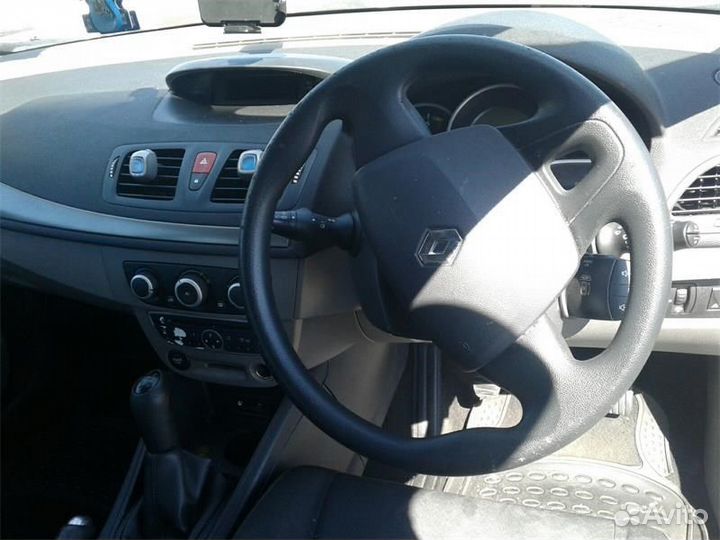 Разбор на запчасти Renault Megane 3 2009