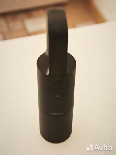 Ручной автомобильный пылесос