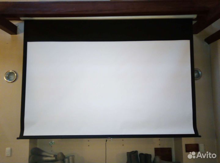 Экран для проектора