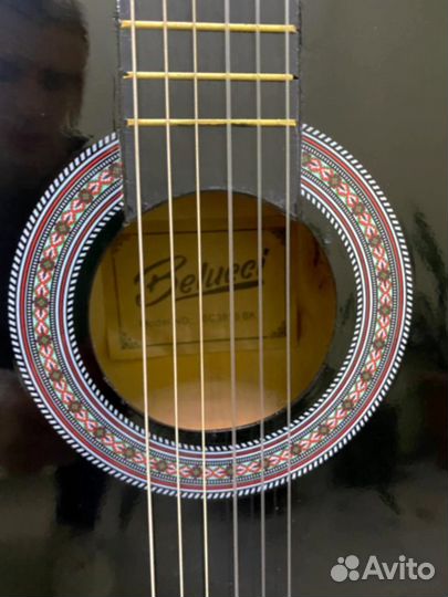 Гитара черная