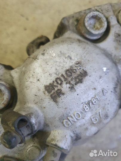 Суппорт передний левый Audi A4 B8 универсал 2.0