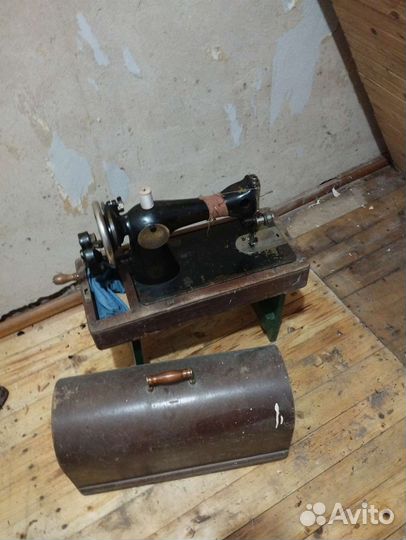 Швейная машина Подольск