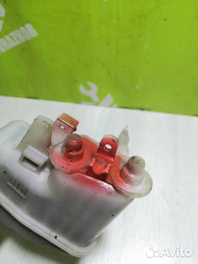 Бачок главного тормозного цилиндра Киа Оптима 3