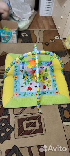 Развивающий коврик