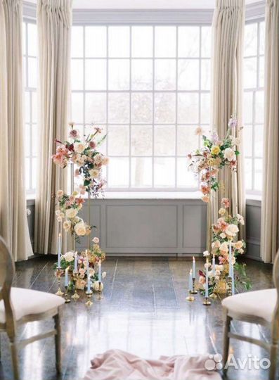 Колонны арка фотозона свадьба