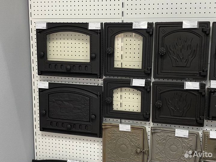 Чугунная дверца для печи