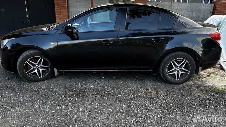 Chevrolet Cruze 1.6 AT, 2010, 173 000 км