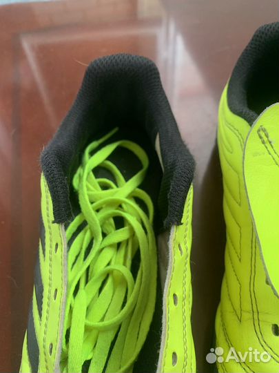 Бутсы футбольные сороконожки детские р-р 4