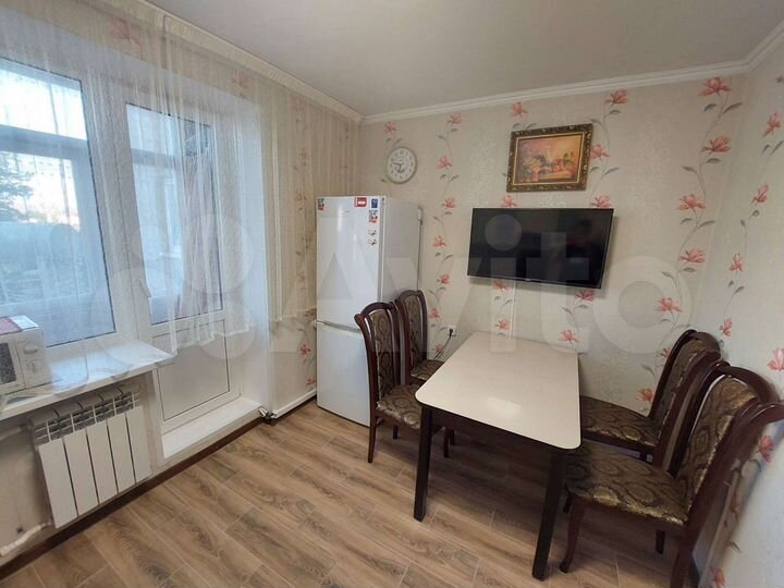 2-к. квартира, 57 м², 2/5 эт.