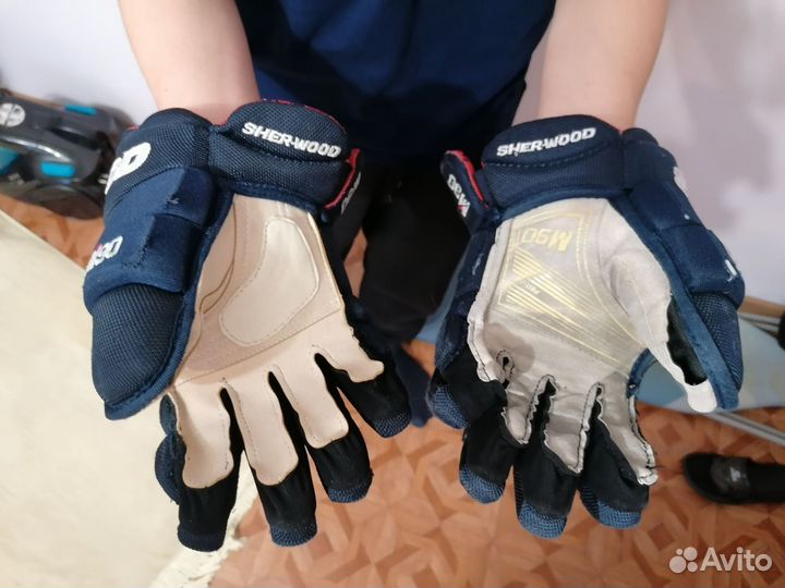 Краги хоккейные размер 14