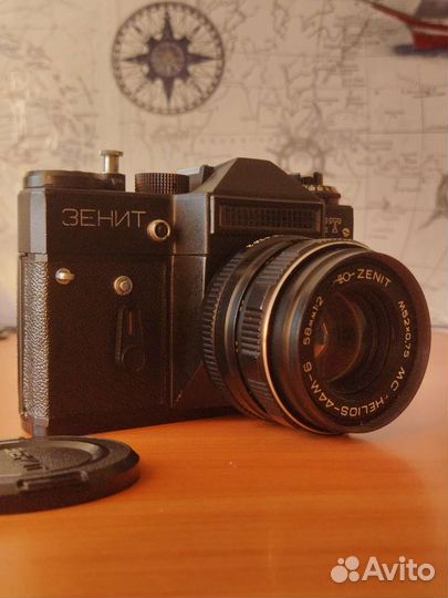 Пленочный фотоаппарат Зенит ет