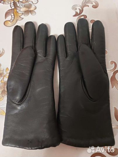 Перчатки женские кожаные новые 7