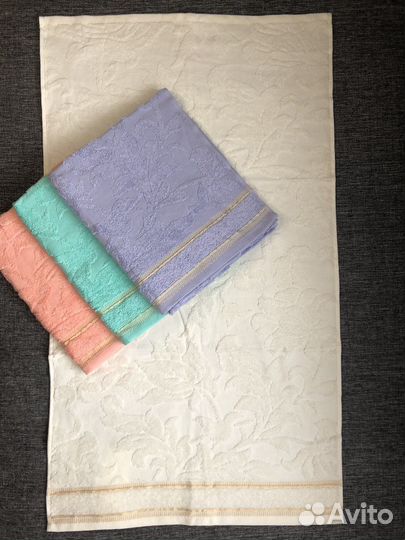 Полотенца махровые маленькие и большие