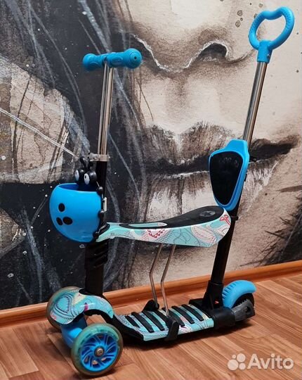 Самокат детский трехколесный бу. 3 в 1