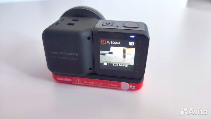 Insta 360 one r 1-inch