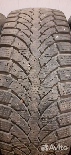 Pirelli Formula Ice 215/60 R17 100T