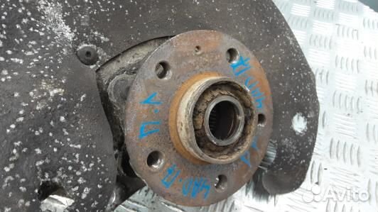 Ступица передняя правая audi A5 1 (4AD17N901)