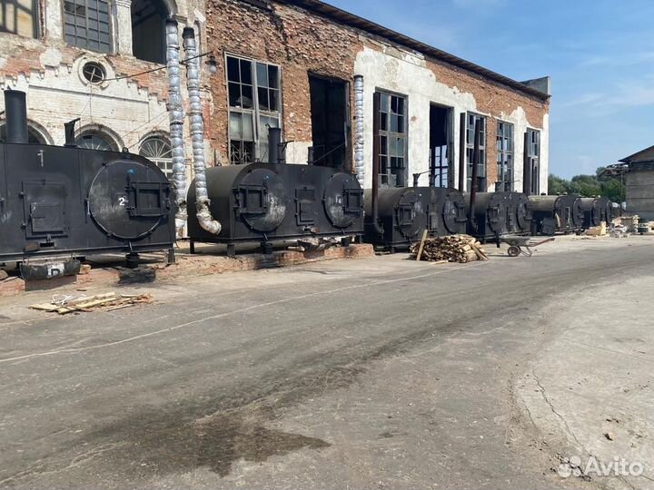 Двухретортная углевыжегательная печь