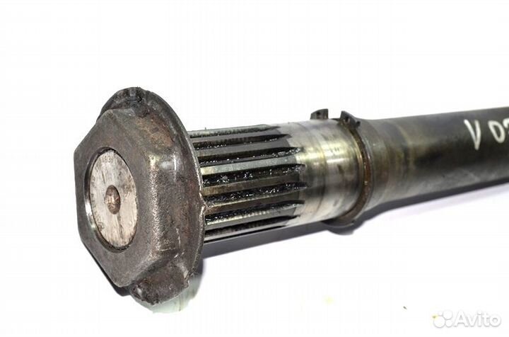 Выходной вал редуктора volvo FM (01.05)