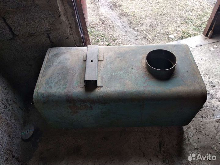 Емкость металлическая