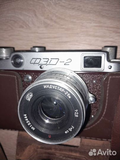 Пленочный фотоаппарат фэд-2