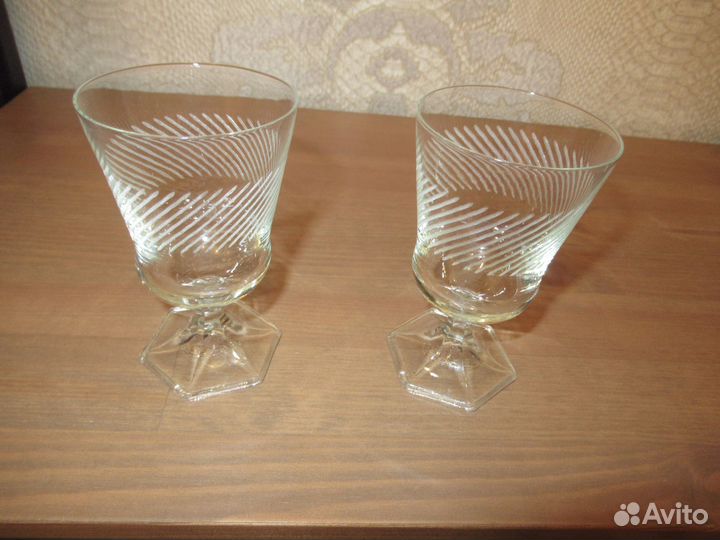 Хрустальные рюмки на ножке СССР