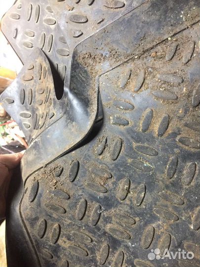 Коврики на LADA largus