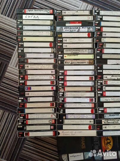 Видеокассеты