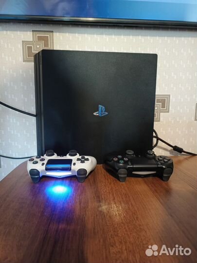 Sony ps4 pro 1tb