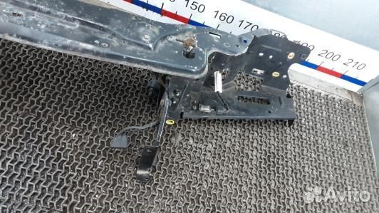 Передняя панель крепления облицовки (телевизор) vo