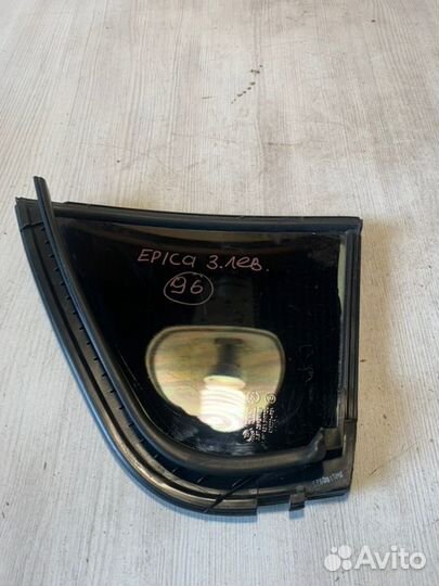 Форточка двери задняя левая Chevrolet Epica X20D1