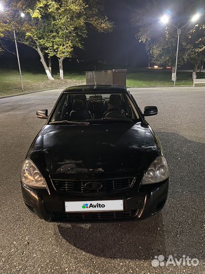 LADA Priora 1.6 МТ, 2010, битый, 240 000 км