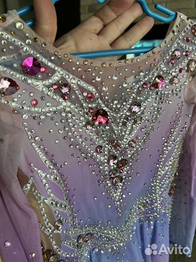 Платье для выступлений фигурное