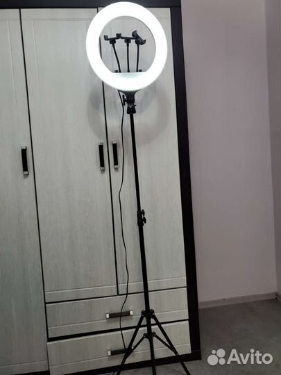 Кольцевая лампа 36 см