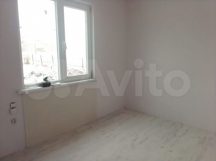 Дом 50 м² на участке 6 сот.