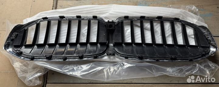 Решетка радиатора bmw g20