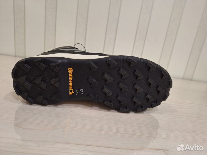 Кроссовки Adidas terrex