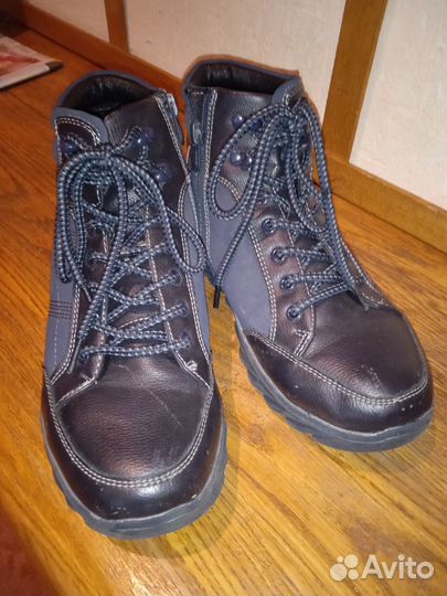 Ботинки на мальчика 36 размер б/у