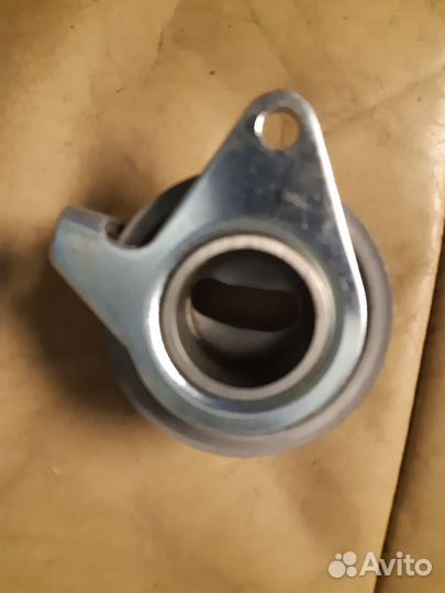 Ролик ремня грм Лансер 9,Спейс Стар