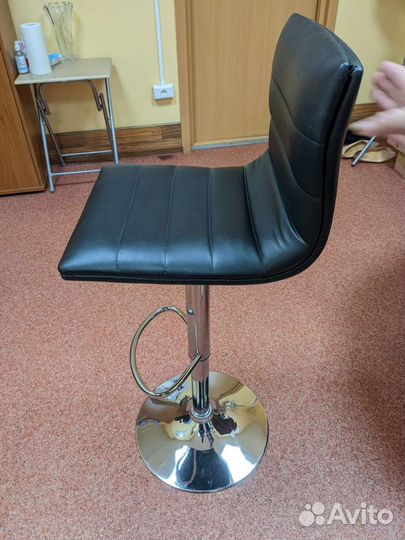 Стул для визажиста