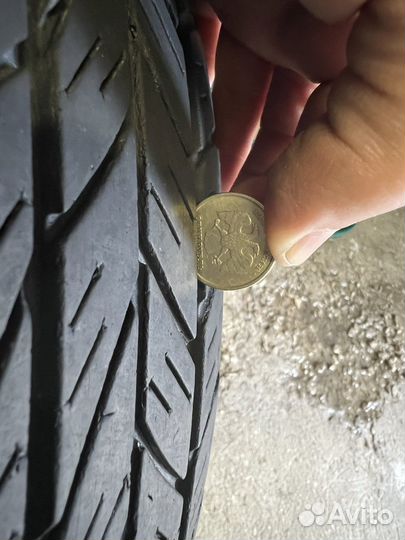 Dunlop Grandtrek ST1 215/60 R17