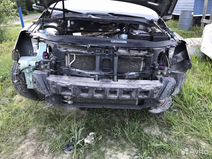 Усилитель переднего бампера Passat CC