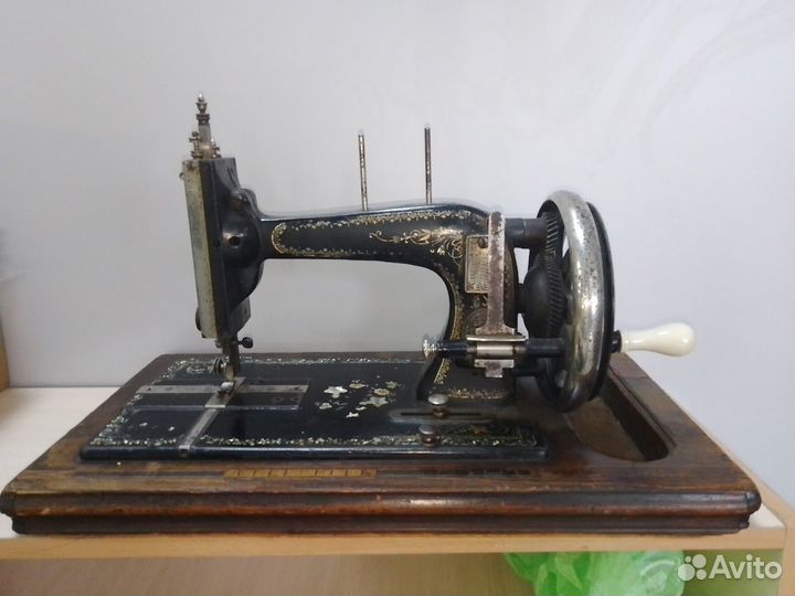 Швейная машинка Seidel & Naumann Dresden. Германия