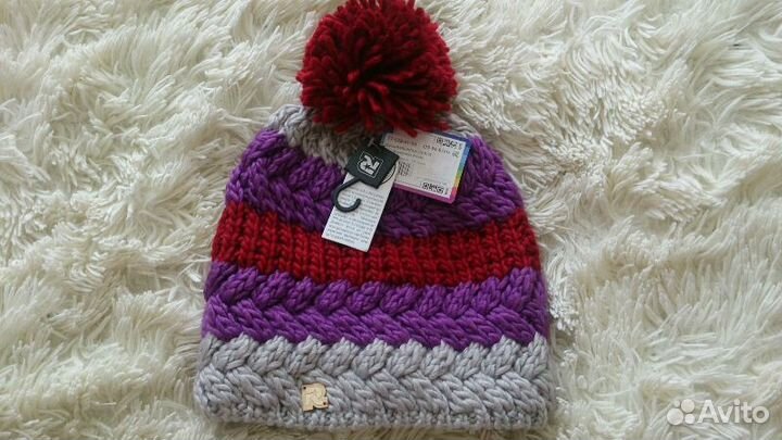 Новая зимняя и норковая шапка